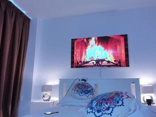 indiansweety The young coquette is willingly exposed and sexually moving in fornt of the camera-