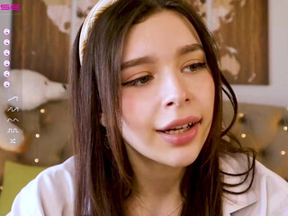 aariaaadox  not jerking off without the presence of a girlfriend