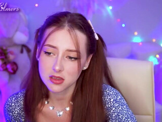 GloriaElmers Lustful bitch chatting in fries