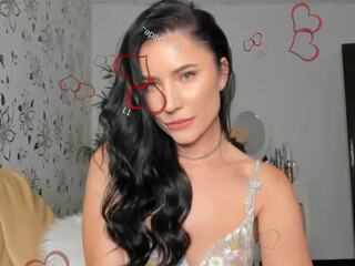 ms_seductive  put the webcam under the table