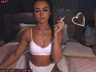 morrenna - shakes while husband is not at home