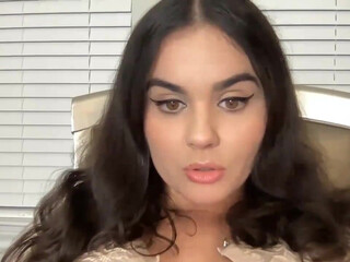 giaislovely 13 February 2022 broadcast