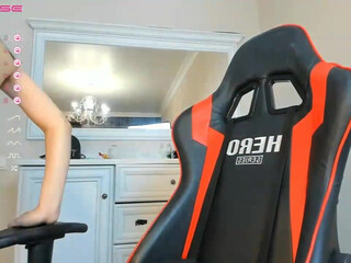 emma_clarc Hot tick caresses beautiful tits