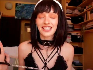 kinkywander Shy babenka fingering pussy in the shower