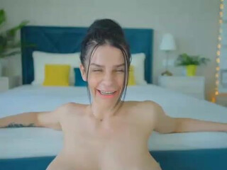 douxtease 13-02-2022 performance