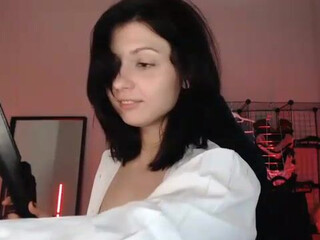 roomtoavoid webcam show form May-13-2022
