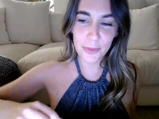 scout Shy babe pulls shaved pussy