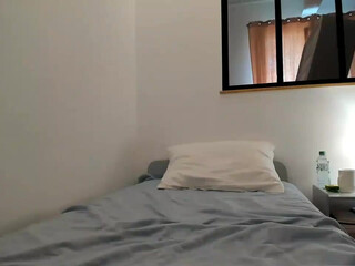 aliannaa Sexy nymph excites with delicious tits