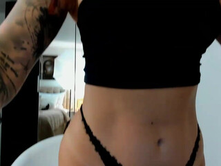 sweetndcrazy Shrewd bitch licks anus girlfriend