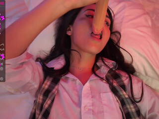 annie_dreams 8_01_20222022 webcam masturbation