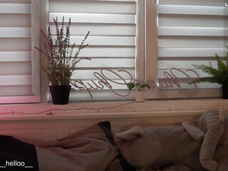 69chupachups Tattooed babe jerking off her pussy