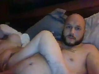 fuckathoncouple chaturbate  skillful slut jerks off