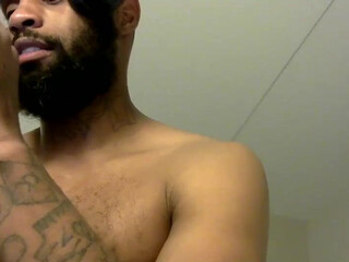 capodeamor chaturbate Naughty lady fucks her ass hard