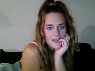 babygirl22bb chaturbate Lustful bitch shows tits