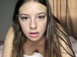 sugarsquirtt chaturbate Juicy slut fucks pussy with phallus