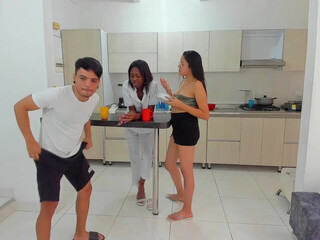 sexgirlxxx_ chaturbate Slender friends masturbating pussies