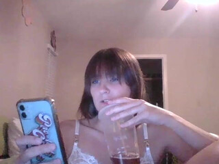 pixxxiebby chaturbate The obstinate passion turns a huge ass