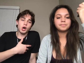 lilbabydai chaturbate Slut in tattoo masturbating pussy in the shower