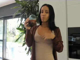 miiiawallace chaturbate Luxurious bitch juicy handjob vagina