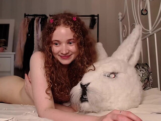 hi_im_lily chaturbate  jerking in the car