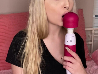 Lexi Lore aka lexilore onlyfans february-10-2022