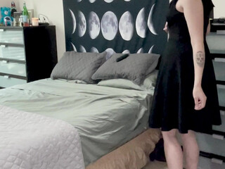 RedWillow9 onlyfans gorgeous babe furiously fucks pussy