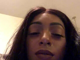 Bria Backwoods aka briabackwoods onlyfans skinny lesbians lick cunt in pose