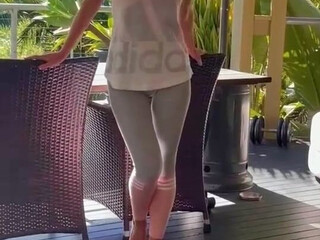 Arabella De Rose aka Hotwife aka arabelladerose onlyfans charming strips booties