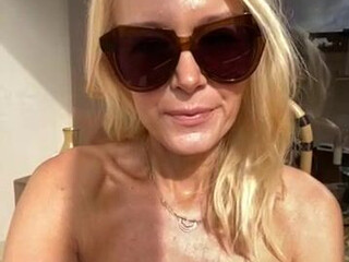 Arabella De Rose aka Hotwife aka arabelladerose onlyfans 16/august/2022 online cam work