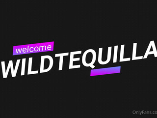 Liliana aka wildtequilla onlyfans sexy mare exposes slim body
