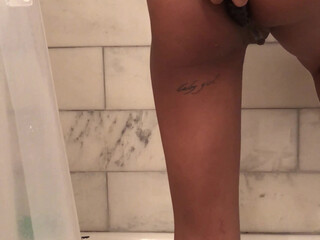 Bria Backwoods aka briabackwoods onlyfans nude swell rubs the vagina