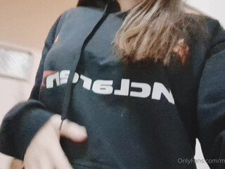 Hey Sweet aka misssweetteen onlyfans february-4-2022