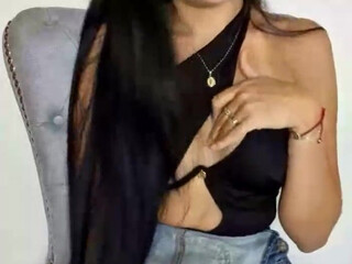 Abby Ray aka babydollray onlyfans incredible shows off gorgeous boobs