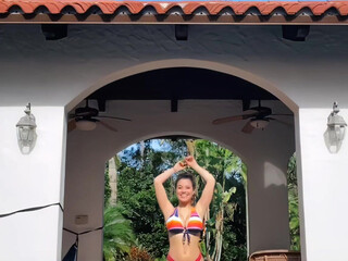 Sofia Gomez aka sofiiiiagomez onlyfans young schoolgirl erotically eats a banana