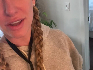 Madison Winter aka MadiTown onlyfans cute harlot masturbating pussy