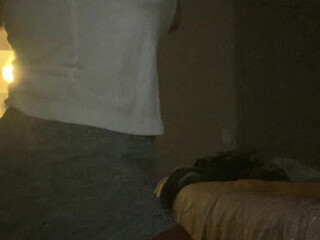 Kandy aka eatmahkandy onlyfans bitch with elastic booty posing erotically