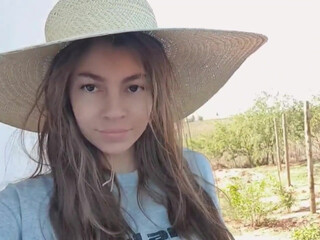 Hey Sweet aka misssweetteen onlyfans tiny in stockings fingering clit