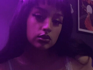 stwaberryswing onlyfans bright girlfriend with girlfriend having fun in fornt of a webcam