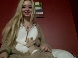 Lexi Lore aka lexilore onlyfans 4 july 2022 broadcast