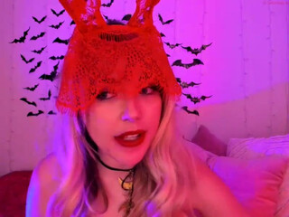 emmastarseed chaturbate naughty chick caresses vagina with fingers