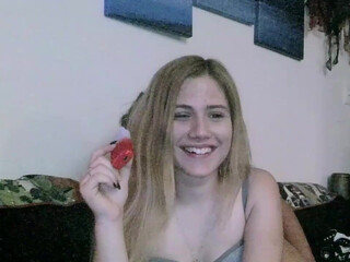 vibzeenlove21 chaturbate most recent record april-15-2022