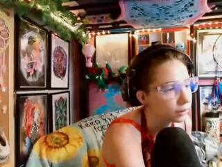 vexedpixie chaturbate blonde girl masturbates relish vagina