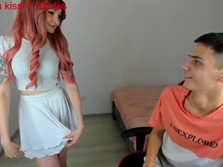 mia_n_harry chaturbate shy chick caresses big tits