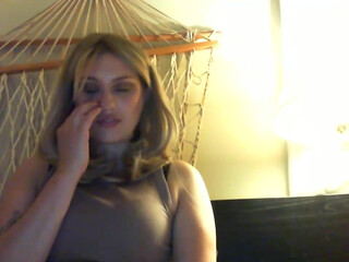 rubixxhex chaturbate  redhead with big tits