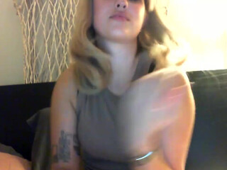 rubixxhex chaturbate  bitch in red lingerie