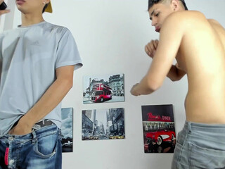 pretty_sexygirl chaturbate tattooed bitch shows small tits