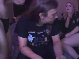 cheshirecherry chaturbate  with a toy for adult ladies