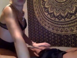 racersxx chaturbate curvy female fucks both holes