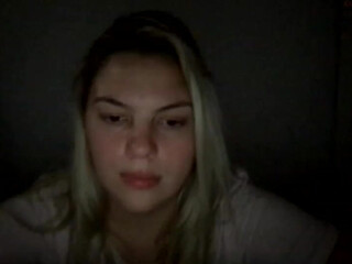 bellexbunny chaturbate attractive slut fucks anus