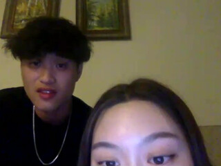 jayxjess chaturbate hot bitch caresses shaved cunt